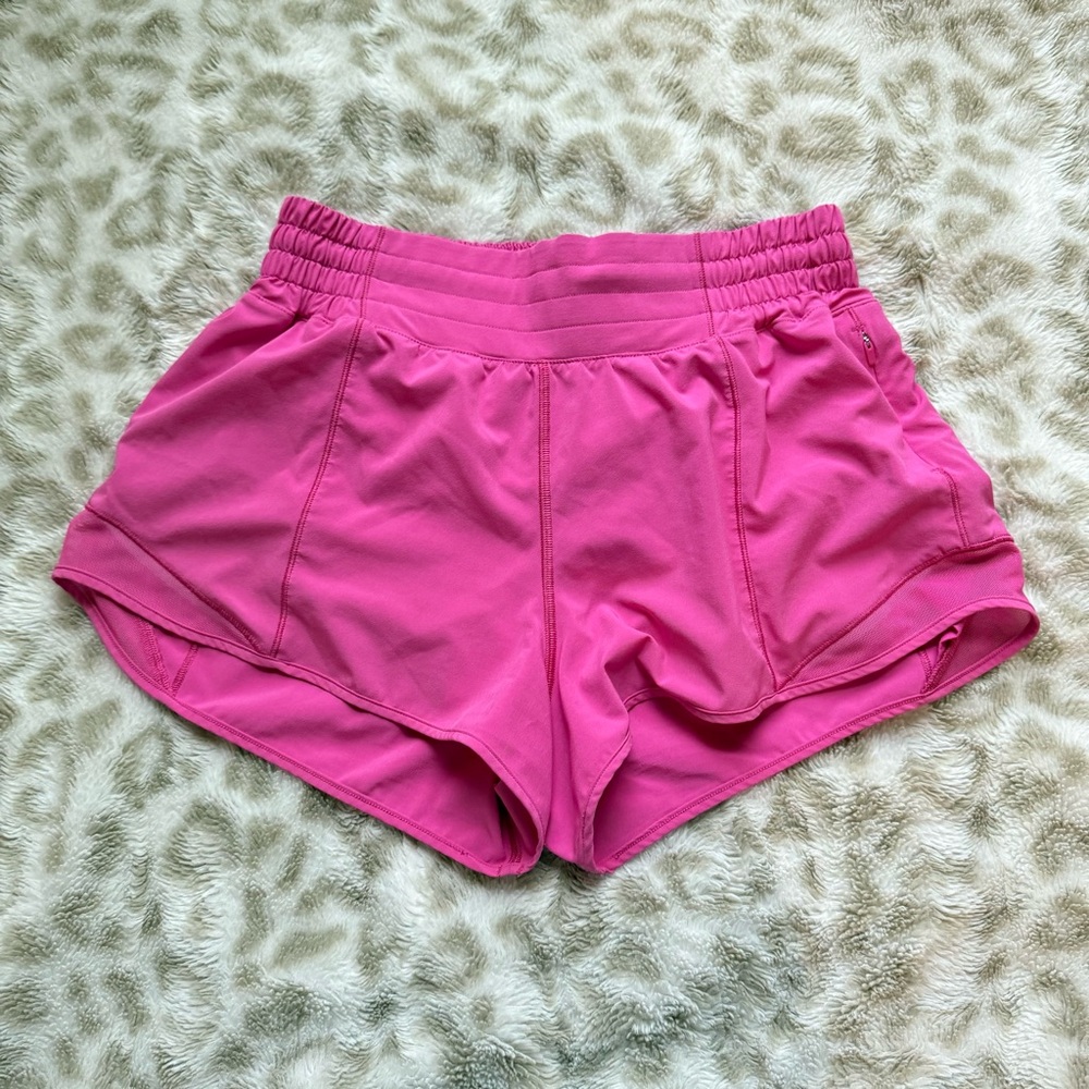 lululemon pink hotty hot shorts